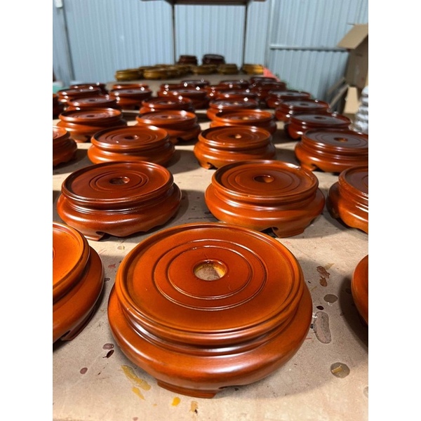 Đế kệ gỗ lõi siêu bền không mối mọt và rất nặng