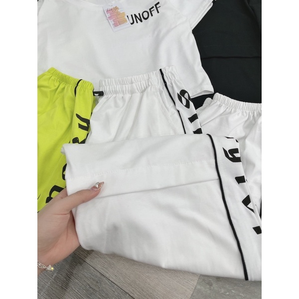 SÉT BỘ THỂ THAO CROPTOP 3 MÀU HOT HIT 1111lt