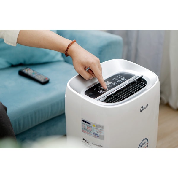Máy hút ẩm dân dụng FujiE HM-918EC 18 lít/ngày