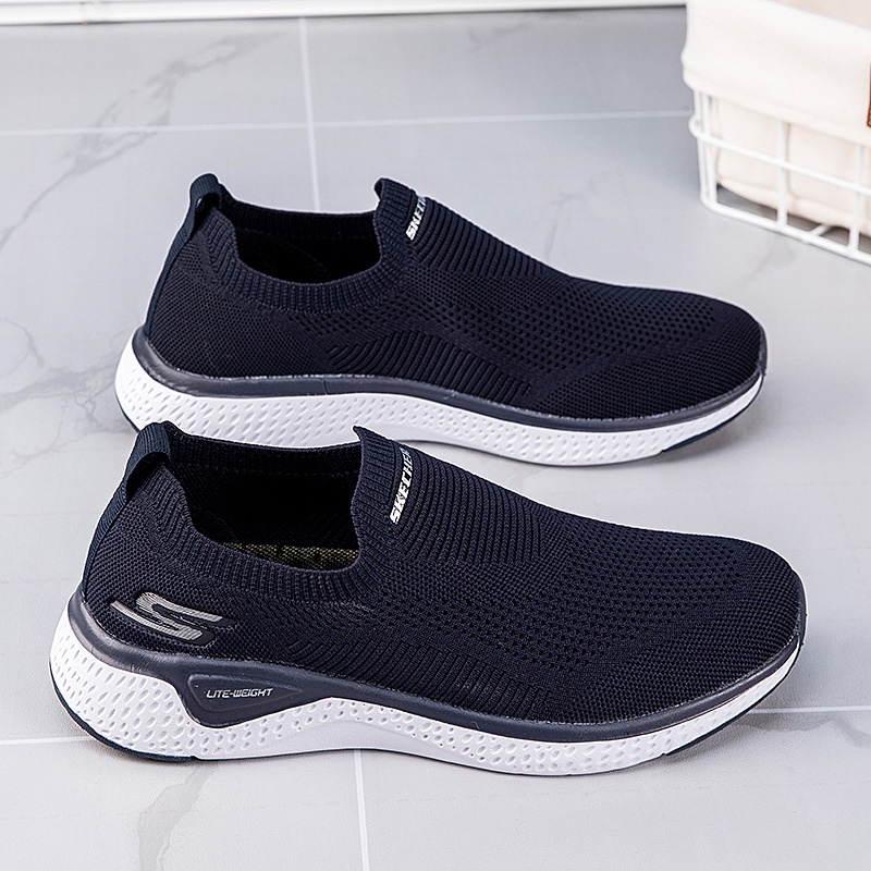 Giày slip on Skechers có size 40-48  | BigBuy360 - bigbuy360.vn
