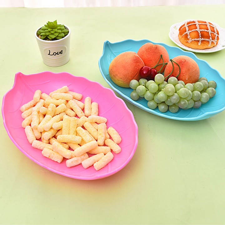 Đĩa nhựa đa năng đựng hoa quả bánh kẹo đồ ăn thực phẩm hình chiếc lá LEAF an toàn sức khỏe youngcityshop 30.000