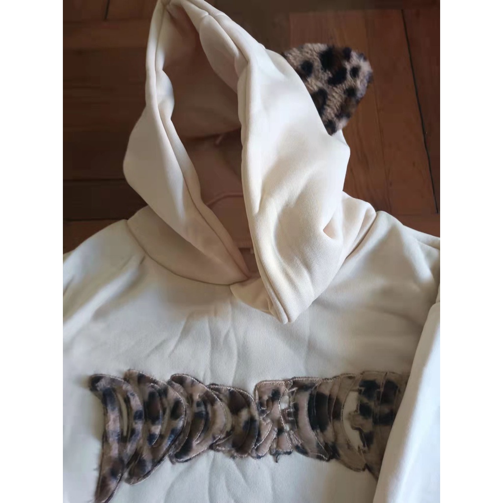 Mới Áo Nỉ Tay Dài in Hình Dễ Phối Đồ | BigBuy360 - bigbuy360.vn