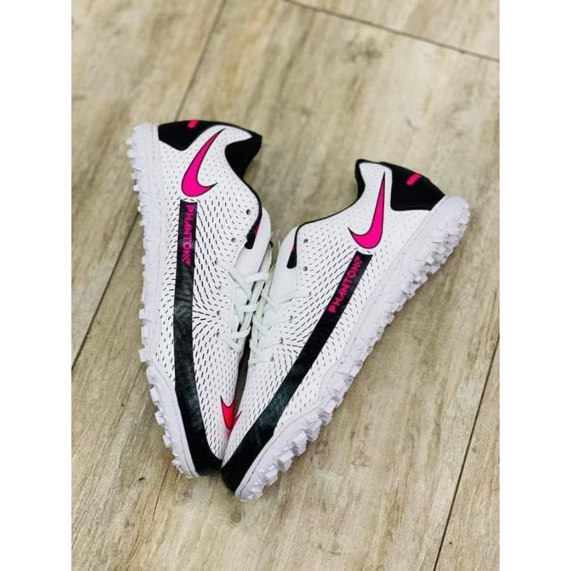 Giày đá bóng Phantomn tf