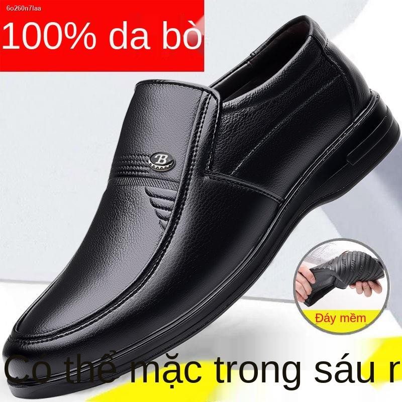 Giày nam mới, công sở dành cho người trung niên và cao tuổi, chống trượt đế mềm bằng