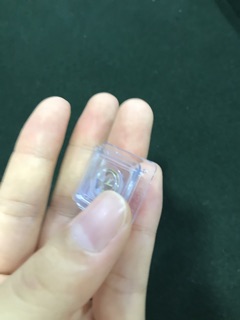 Vành tóc đồng hồ đeo tay cơ.