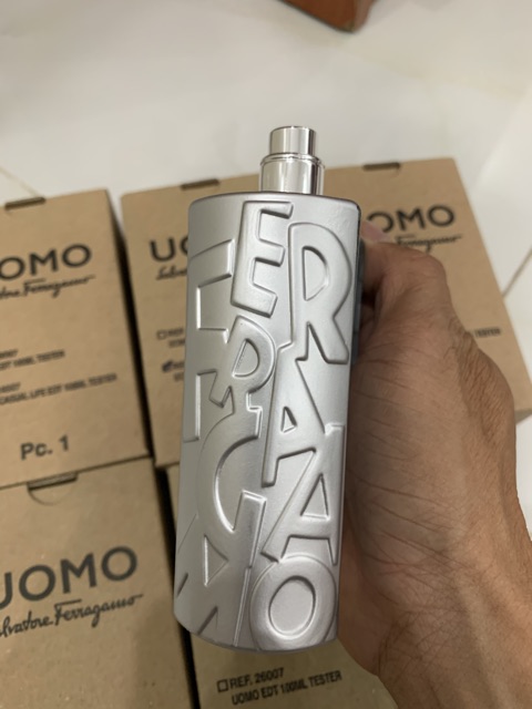 Nước hoa tester uomo casual life 100ml (sx ko nắp như hình)