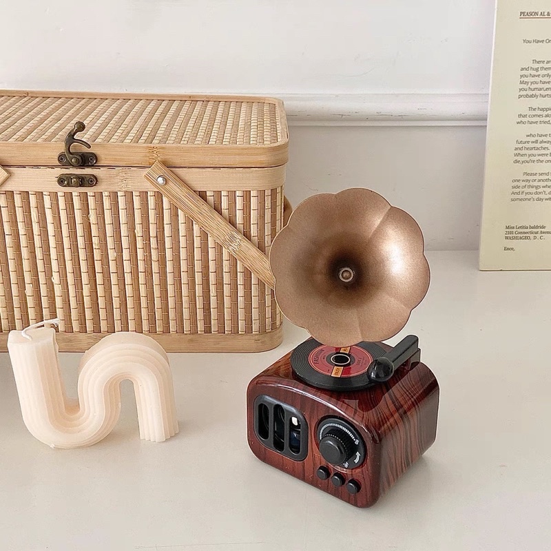 Mô hình loa đài dây cót cổ điển trang trí vintage