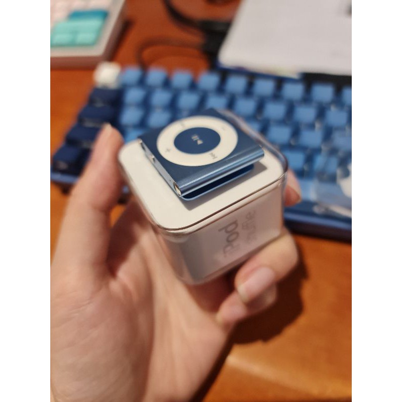 iPod shuffle fullbox