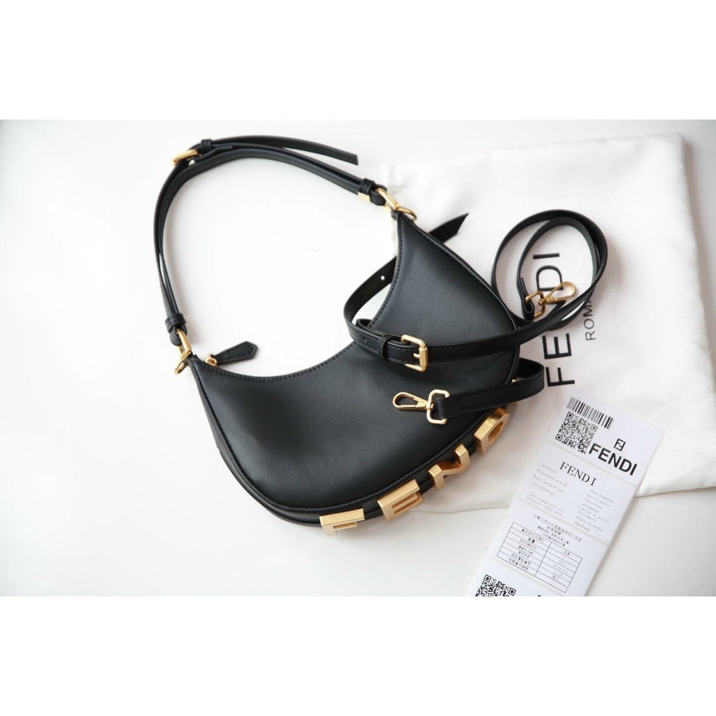 TÚI FENDI KẸP NÁCH SPSL SIZE 24CM