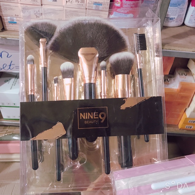 BỘ CỌ TRANG ĐIỂM NINE BEAUTY 9 GIRL ( 8 cây)