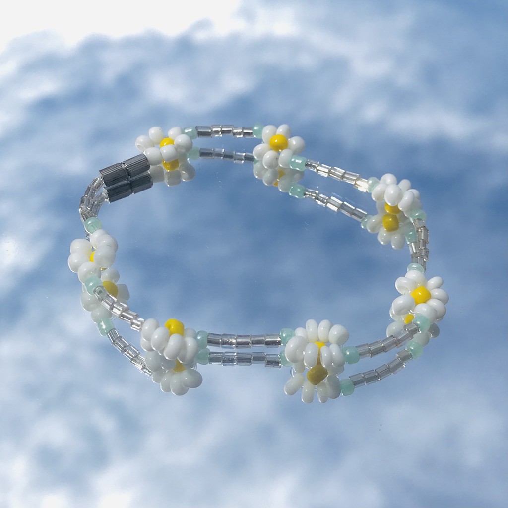 Handmade - Vòng tay hạt cườm hoa daisy nhiều màu