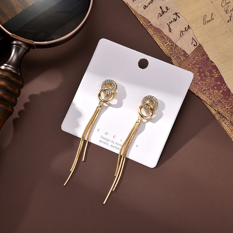 Bông Tai Hình Tròn Phối Tua Rua Dáng Dài Kiểu Hàn Quốc Thời Trang