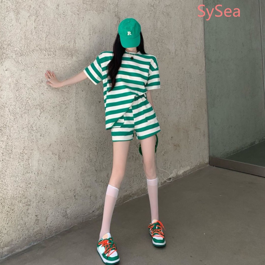 Set Đồ Thể Thao Kẻ Sọc Thời Trang Mùa Hè Năng Động Cho Nữ