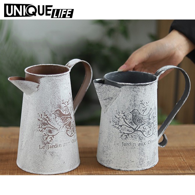 Bình Tưới Nước Bằng Kim Loại Phong Cách Retro Yoyoyo01