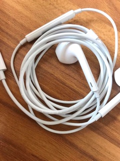 Tai nghe zin iphone 7 - Bh 6 tháng đổi mới