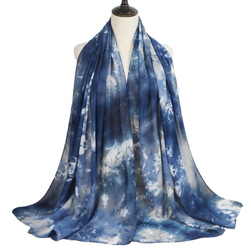 Khăn Choàng Chiffon Dài In Họa Tiết Màu Nhuộm Đính Ngọc Trai Giả