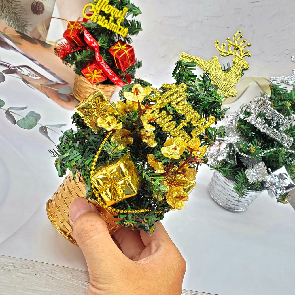 Cây Thông Nhí TNM02 Cao 20CM Để Bàn Trang Trí Giáng Sinh