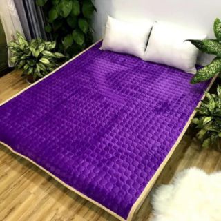 Thảm nỉ trải giường