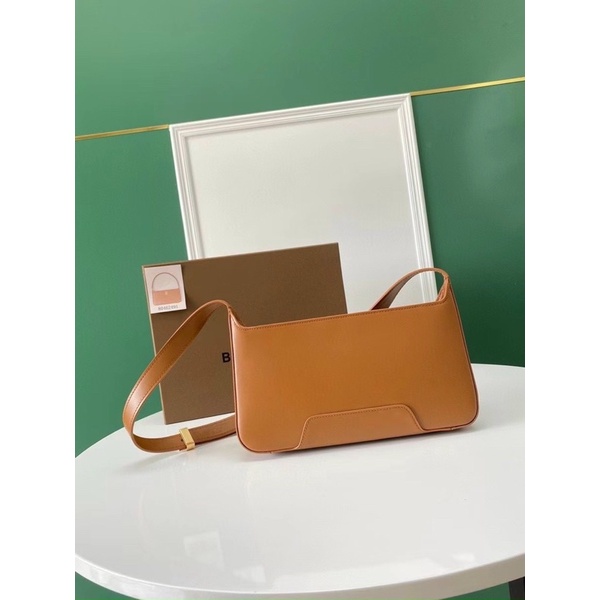 Túi bbr nâu