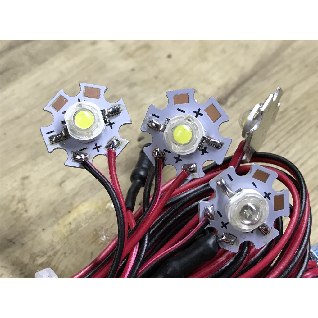 Mạch Đèn Chớp Máy Bay