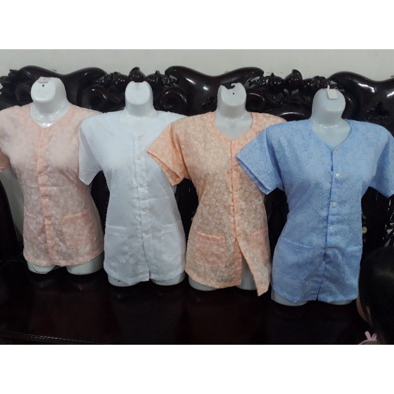 Áo nõn cộc dành cho bà già