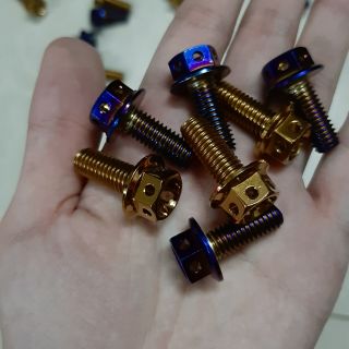 Sale giá gốc ốc titan Thái 8ly