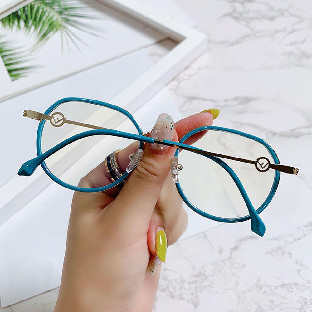 Mắt Kính Chống Tia UV Ánh Sáng Xanh Thời Trang