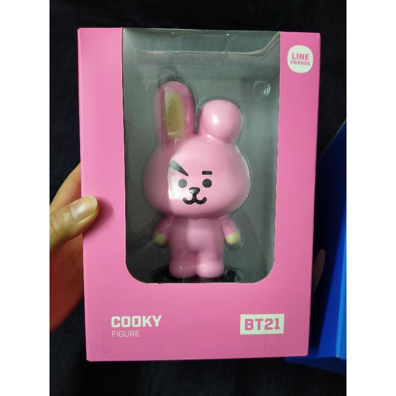 FIGURE BT21 SALE( SIZE L)