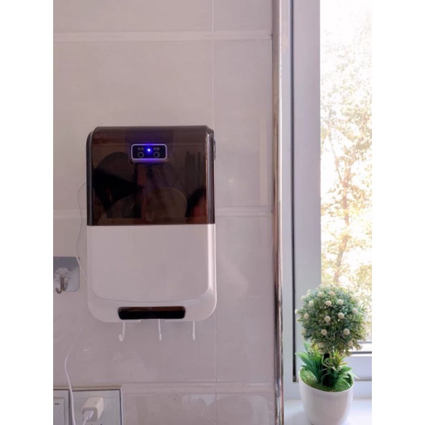 HỘP ĐỰNG SẤY KHÔ TIỆT TRÙNG ĐŨA THÌA, LOẠI TRỪ VI KHUẨN BẰNG TIA UV