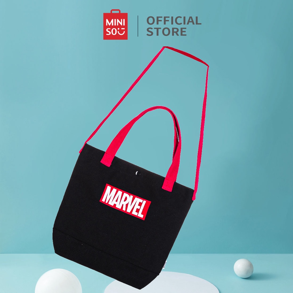 [Mã MINI11FFF giảm 5% đơn 150K] Túi đeo chéo Miniso hình Marvel (Đen) - Hàng chính hãng