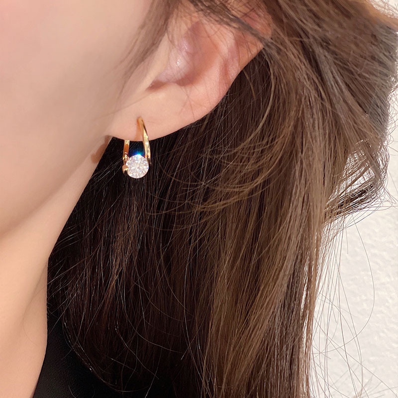 Khuyên Tai Kim Loại Không Đối Xứng Đính Đá Cao Cấp Phong Cách Hàn Quốc