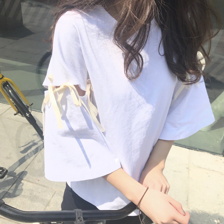 Áo tay loe phối dây thắt nơ kiểu dáng thời trang | BigBuy360 - bigbuy360.vn