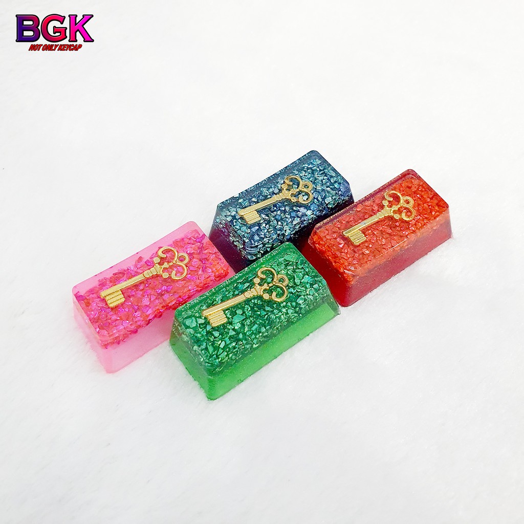 Keycap Lẻ nút Back hình Chìa khóa vàng Golden Key OEM profile ( keycap resin độc lạ )( Keycap Artisan )..