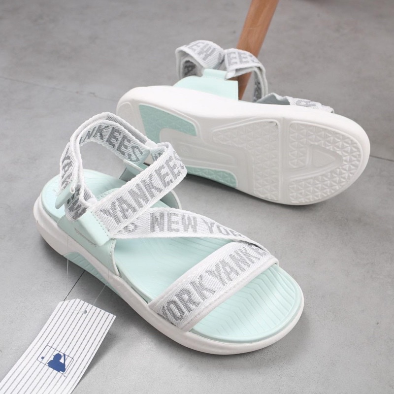 Sandal MLB