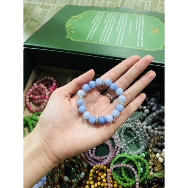 vòng chuỗi đá thạch