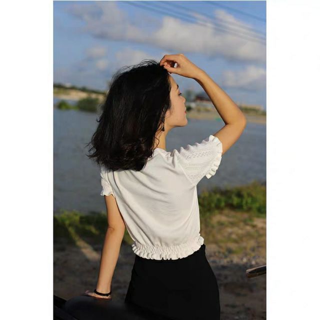 💥SẴN ib-RẺ VÔ ĐỊCH? Áo croptop cổ tim cài khuy chiết eo ngắn tay Jennie