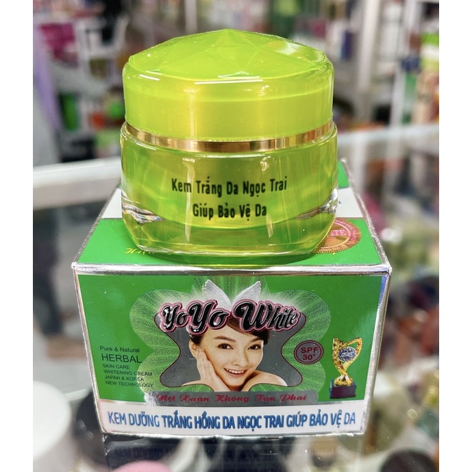 KEM YOYO WHITE TRẮNG HỒNG BẢO VỆ DA YOYOWHITE XANH LÁ