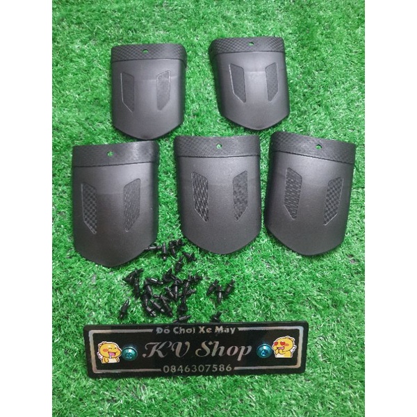 Dè nối dài chắn bùn trước winner X/V1/V3 ( kèm ốc bấm )