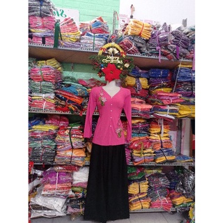 bộ bà ba thêu hoa sen..tay dài cổ tim quần ống rộng.. chất liệu thun lảyong.co giãn bốn chiều..mát mềm mịn.............