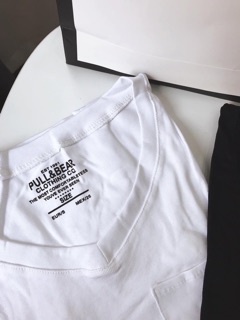 Áo phông cổ tim Pull & Bear hot hit