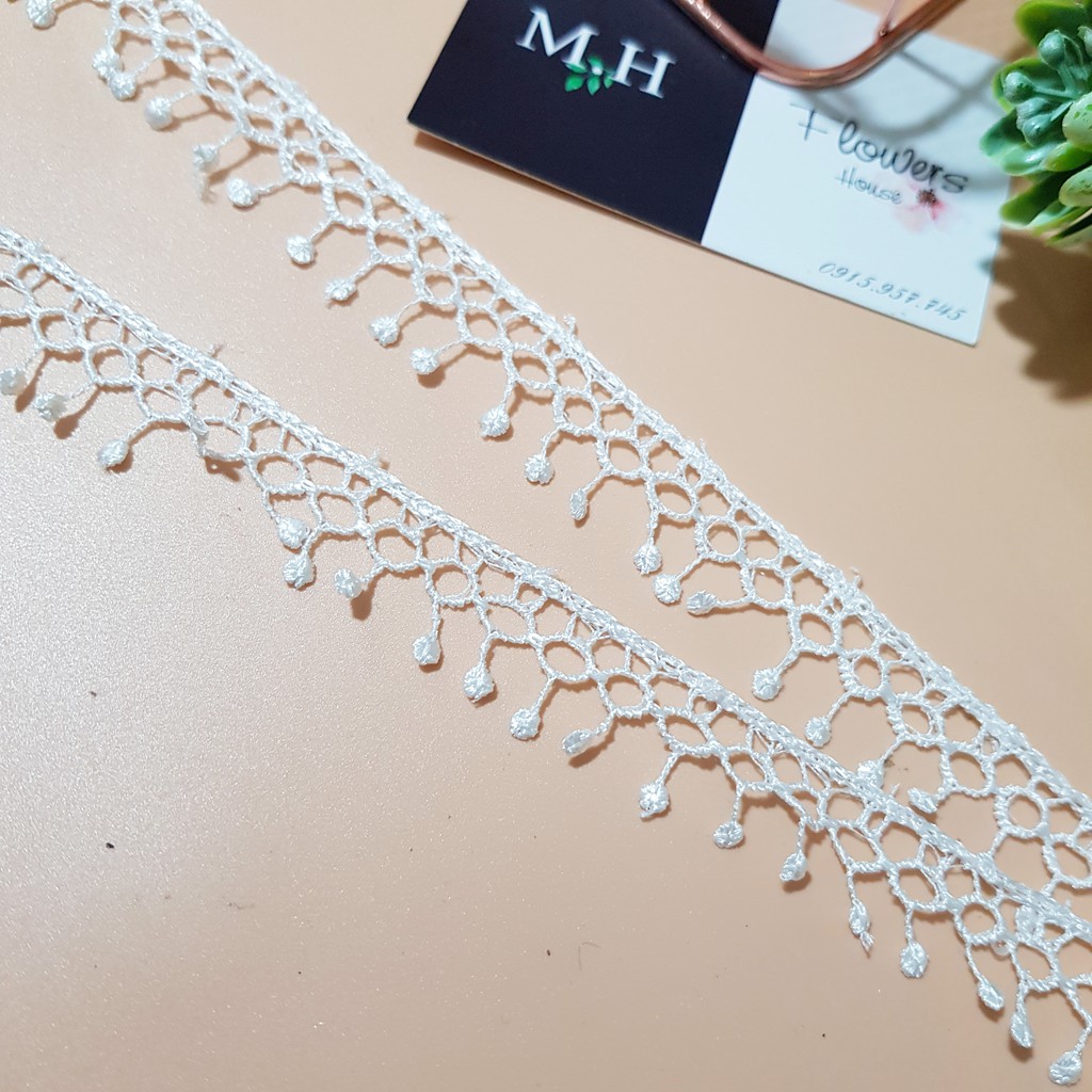 RC13 Cuộn 25 mét dây ren thêu họa tiết dùng làm ren viền may đồ và trang trí Maihoaflower