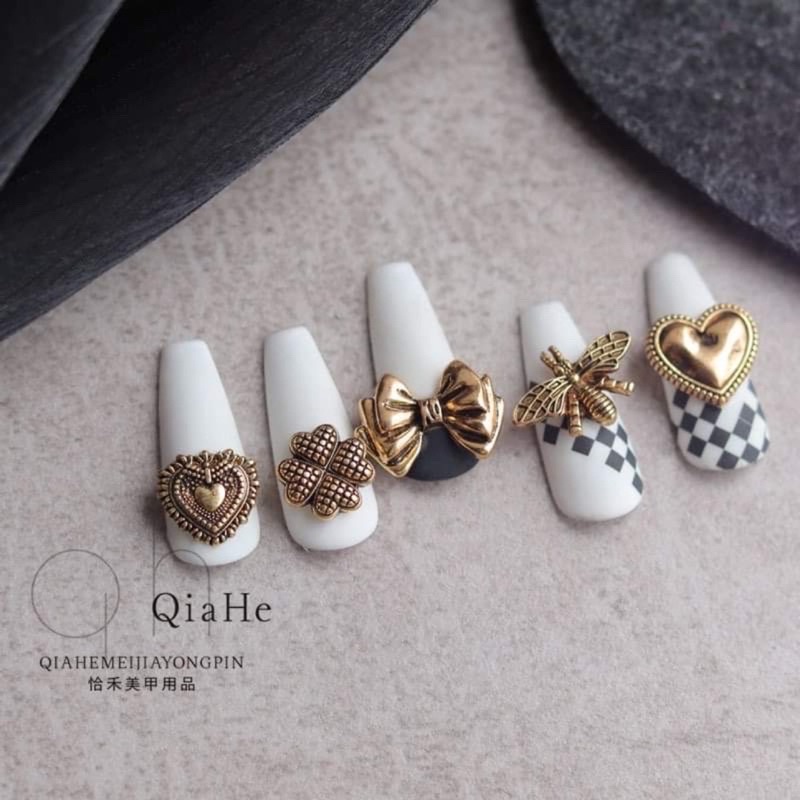 Charm hot bán lẻ link 2( giá 1 chiếc)