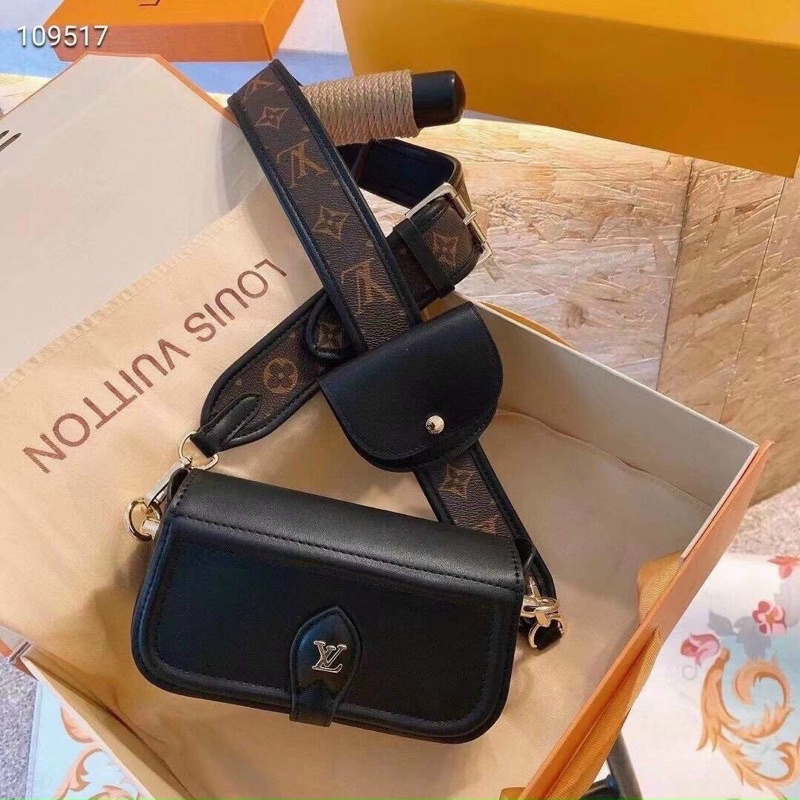 Túi đeo chéo hai màu