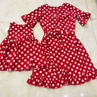 Set đầm chấm bi xinh hè Mẹ và bé