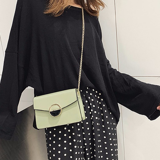 TÚI ĐEO CHÉO NỮ KHÓA TRÒN DÂY XÍCH TRƠN NHẴN TT 247 | BigBuy360 - bigbuy360.vn