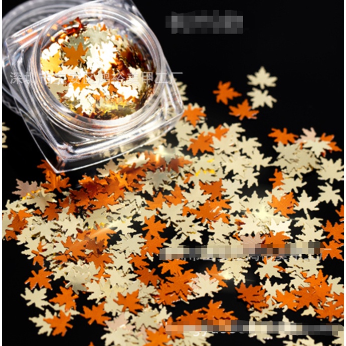 Hũ lá phong trang trí nail