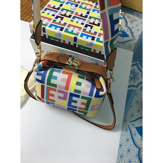 túi đeo chéo nữ full box