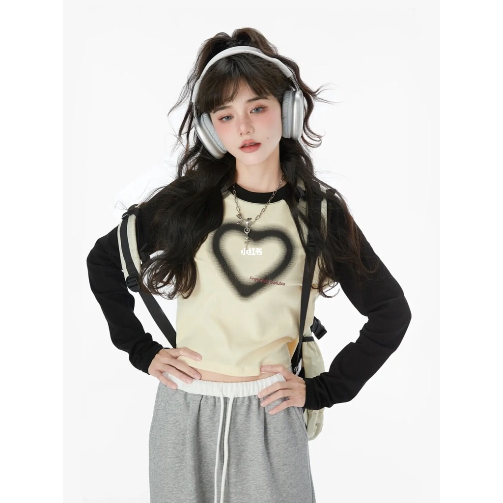 Áo Thun Tay Dài Cổ Tròn In Hình Trái Tim Phối Màu Thời Trang Cho Nữ