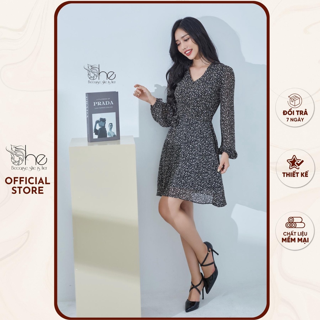 Váy trắng cổ V voan xinh She, váy nữ thiết kế tay dài hoa nhí thời trang SDX130