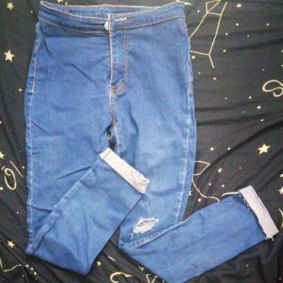 Quần jeans cạp cao